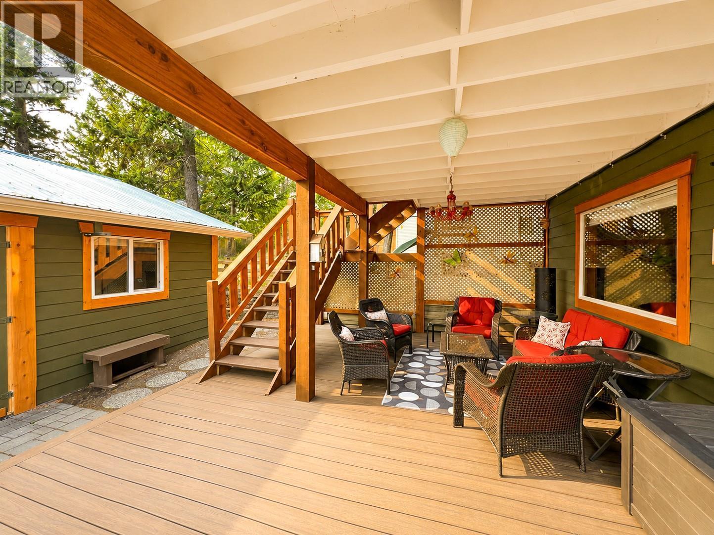 1741 8Th Avenue, Invermere, BC