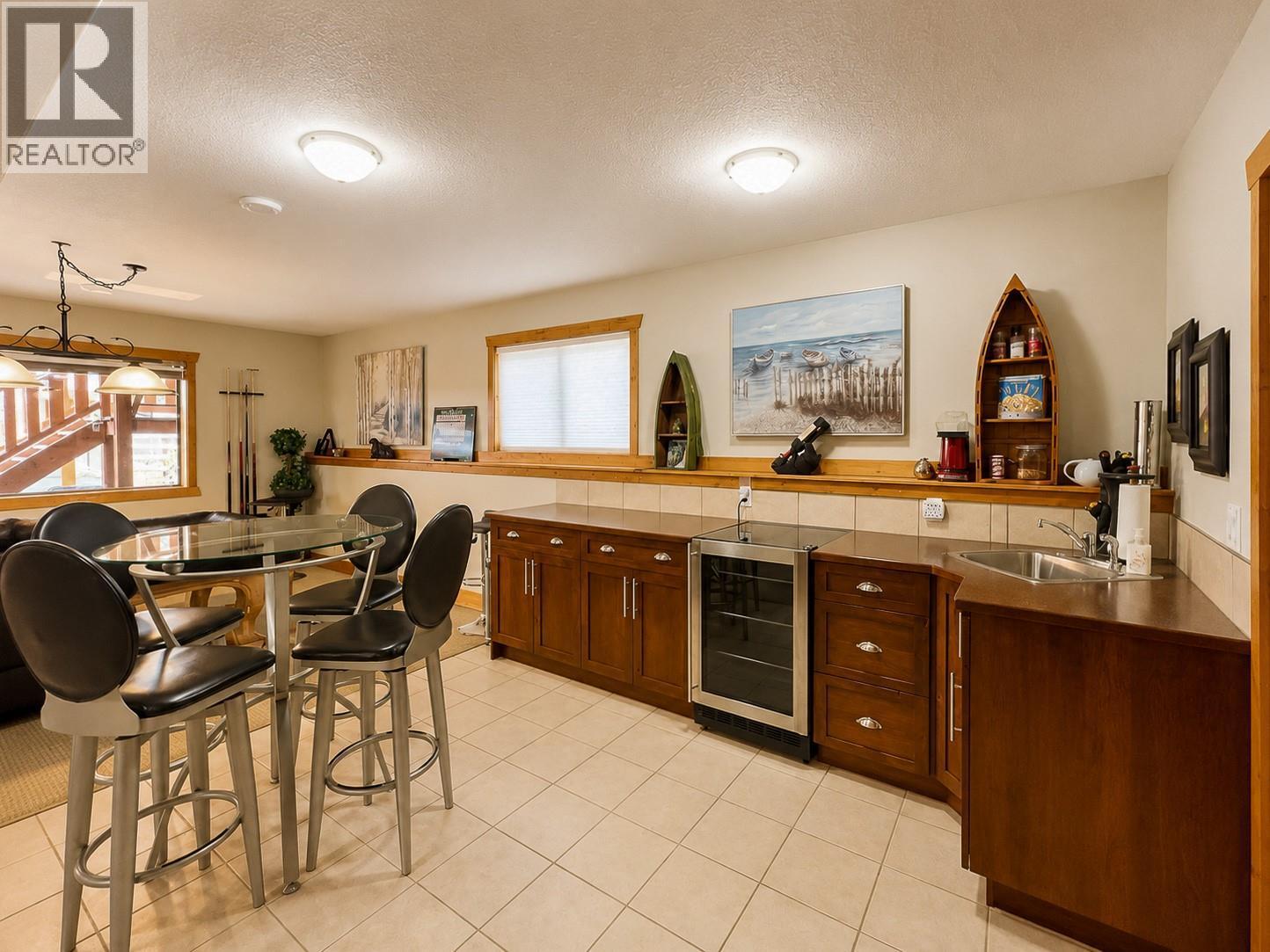 1741 8Th Avenue, Invermere, BC