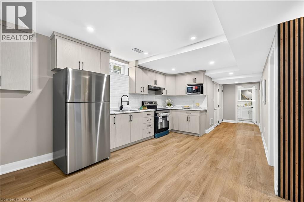 150 Howard Avenue, Hamilton, ON