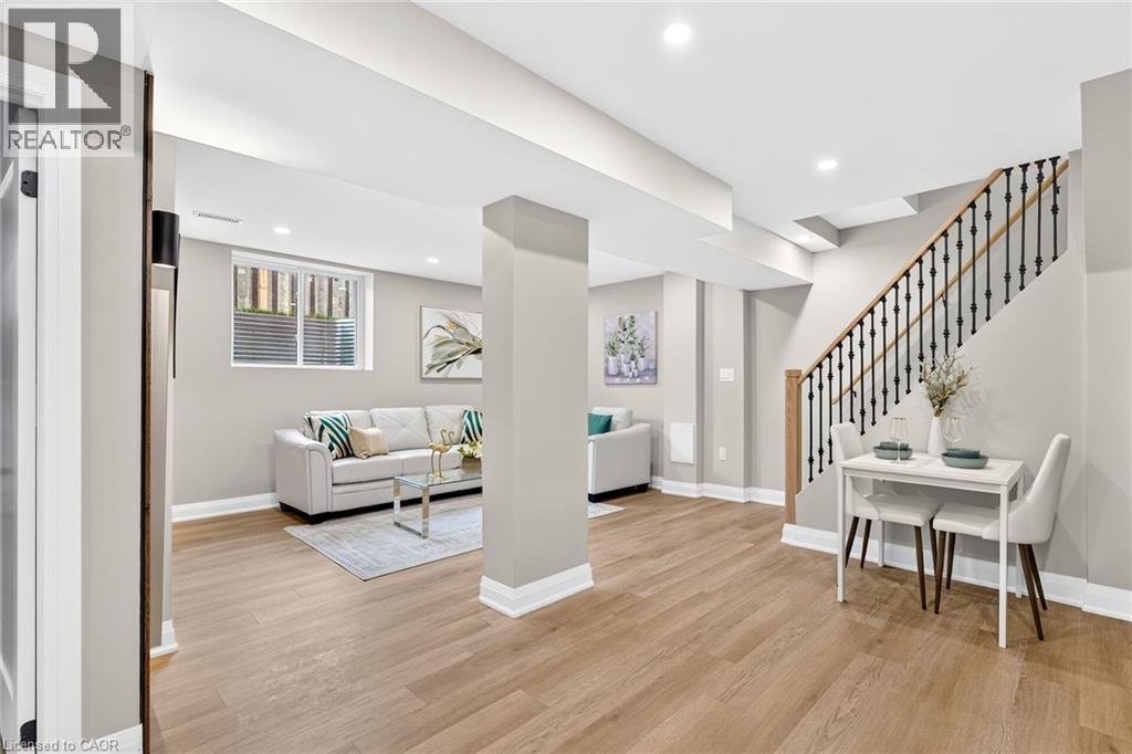 150 Howard Avenue, Hamilton, ON