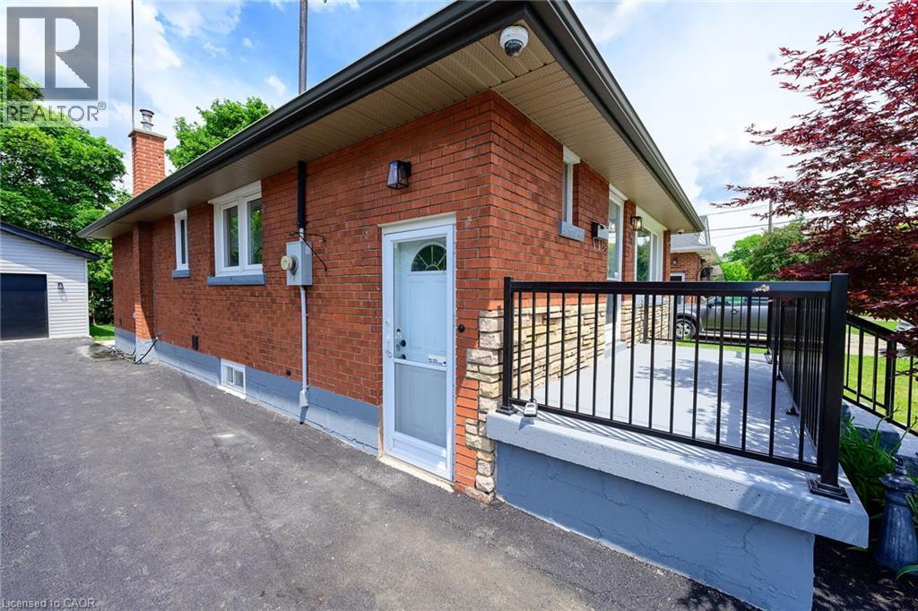 150 Howard Avenue, Hamilton, ON