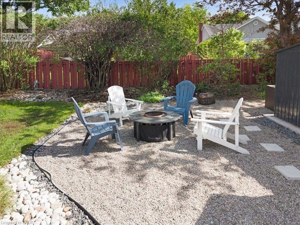 17 Highland Crescent, Cambridge, ON