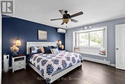 Primary Bedroom - 