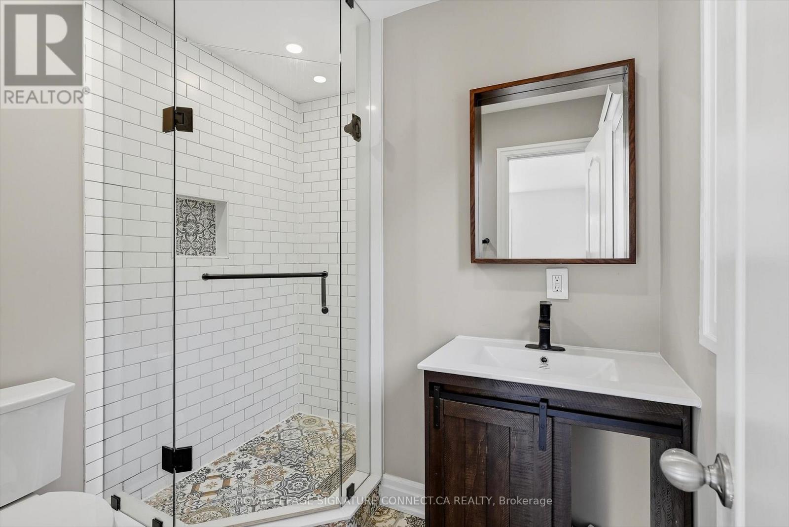 6 Lailey Crescent, Toronto, ON