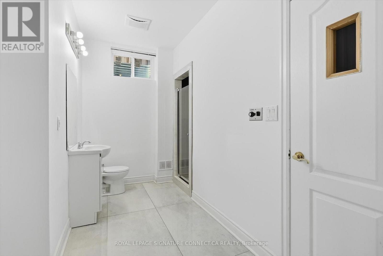 6 Lailey Crescent, Toronto, ON