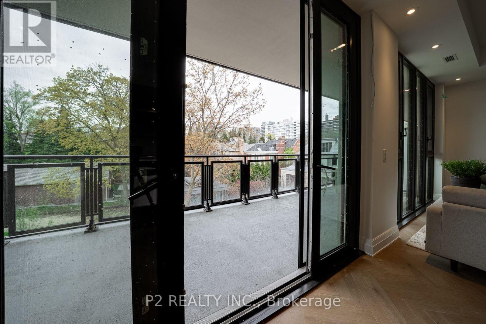 311 - 2 Forest Hill Road, Toronto, ON