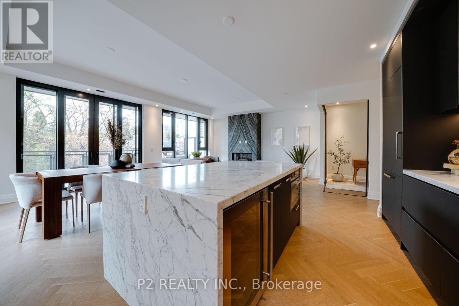 311 - 2 Forest Hill Road, Toronto, ON