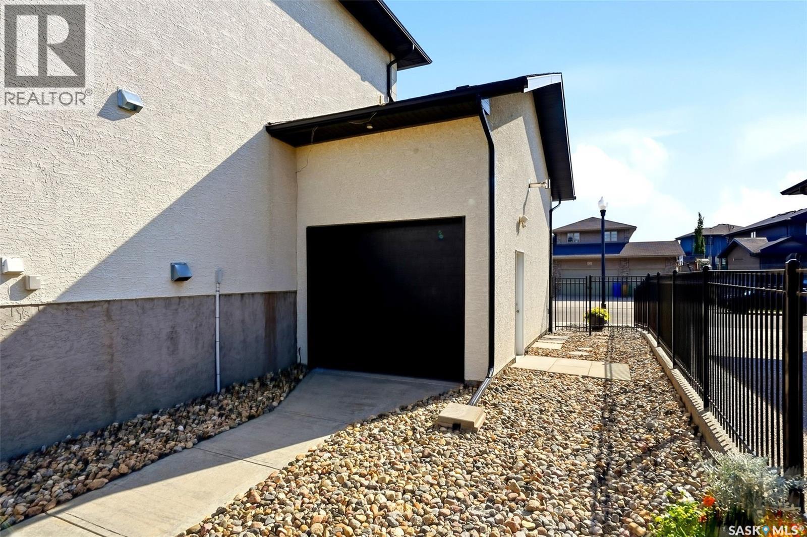4132 Green Willow Terrace E, Regina, SK