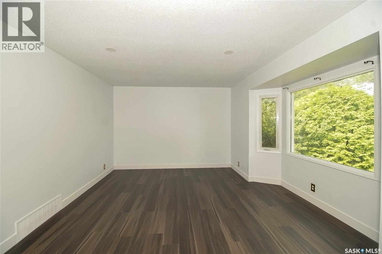 61 Bannister Avenue, Regina, SK