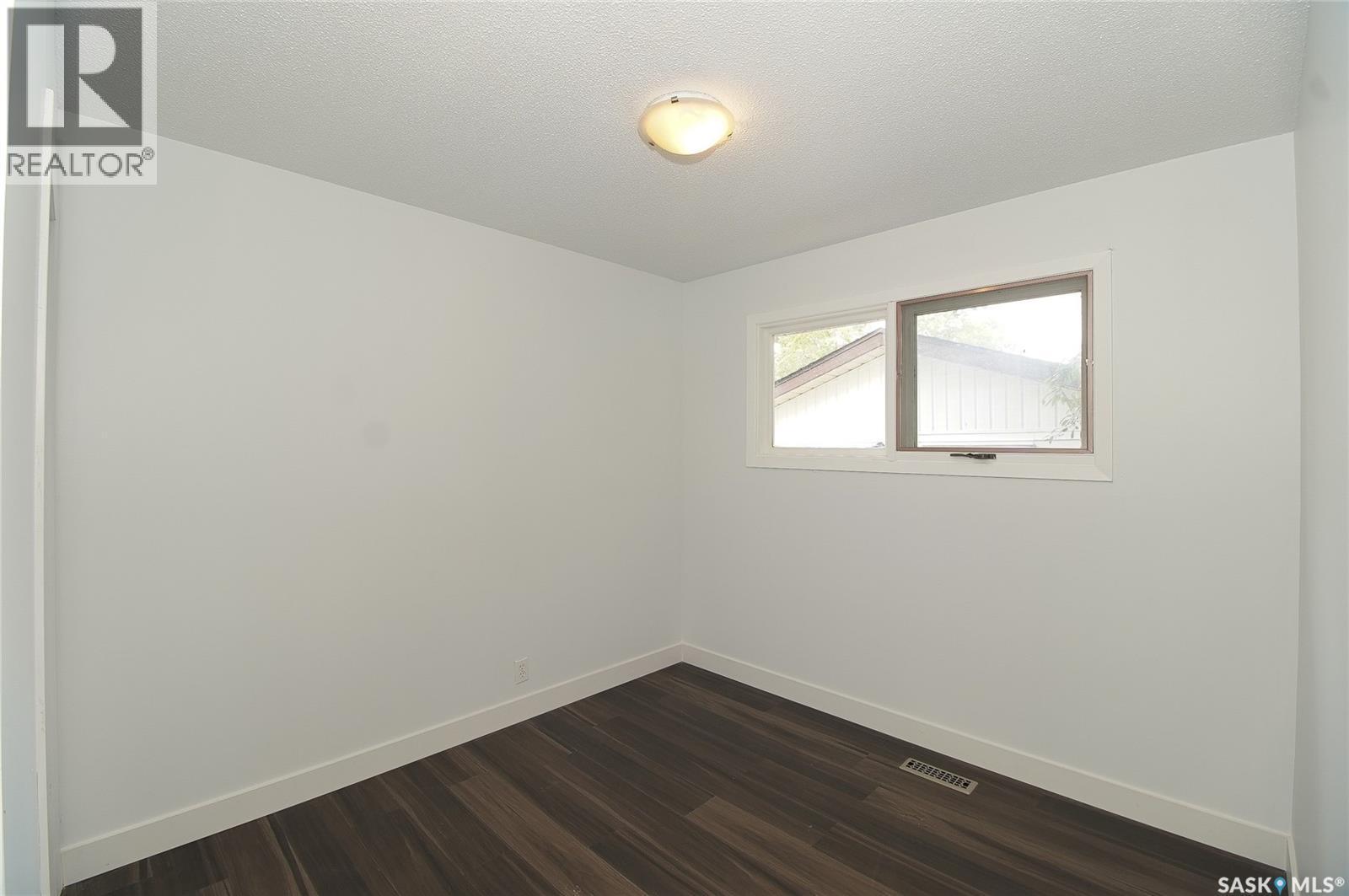 61 Bannister Avenue, Regina, SK