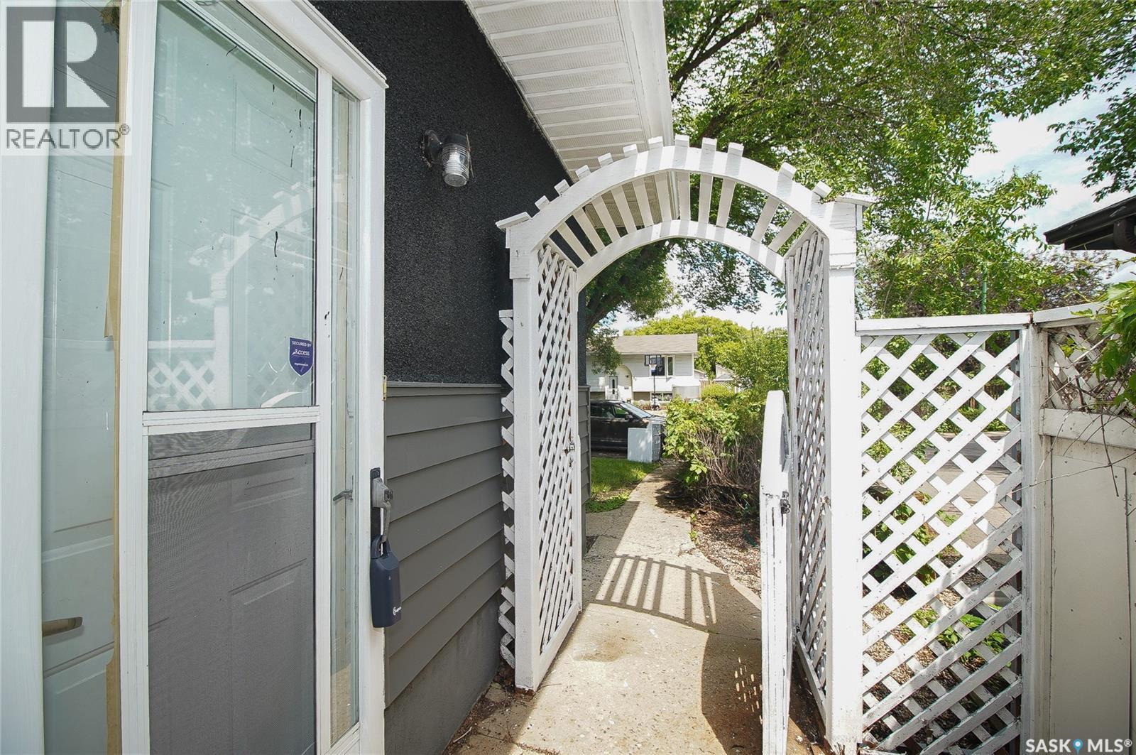 61 Bannister Avenue, Regina, SK