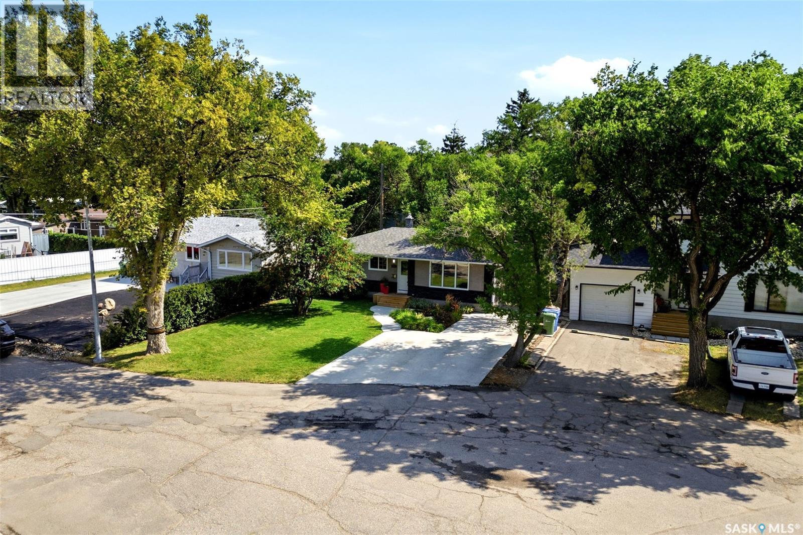 279 Logan Crescent, Regina, SK