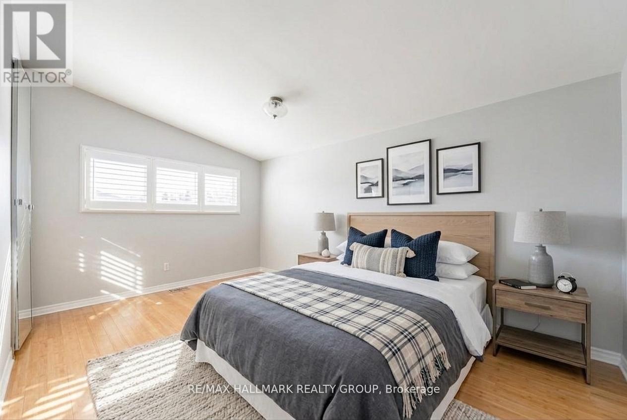 2223 Halifax Drive, Ottawa, ON