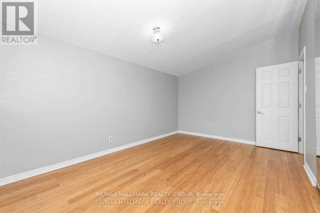 2223 Halifax Drive, Ottawa, ON