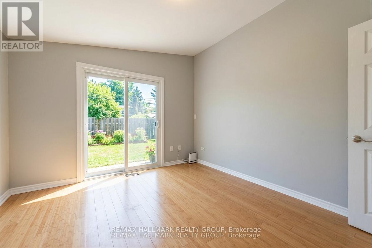 2223 Halifax Drive, Ottawa, ON
