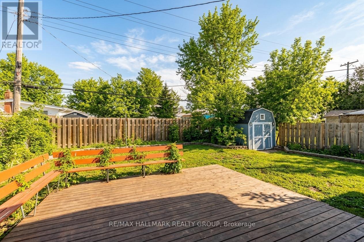 2223 Halifax Drive, Ottawa, ON