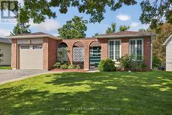 2121 MEADOWVIEW ROAD Peterborough (Ashburnham Ward 4), ON K9L 1S5
