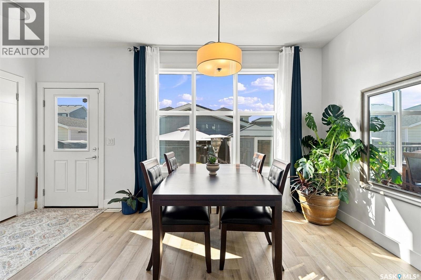 636 Meadows Boulevard, Saskatoon, SK