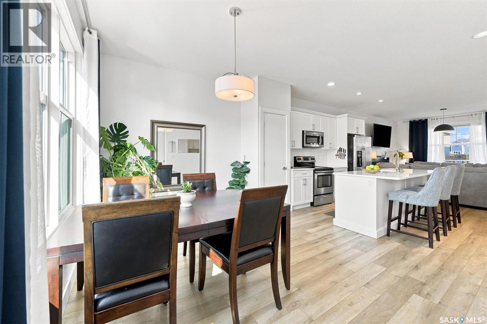 636 Meadows Boulevard, Saskatoon, SK
