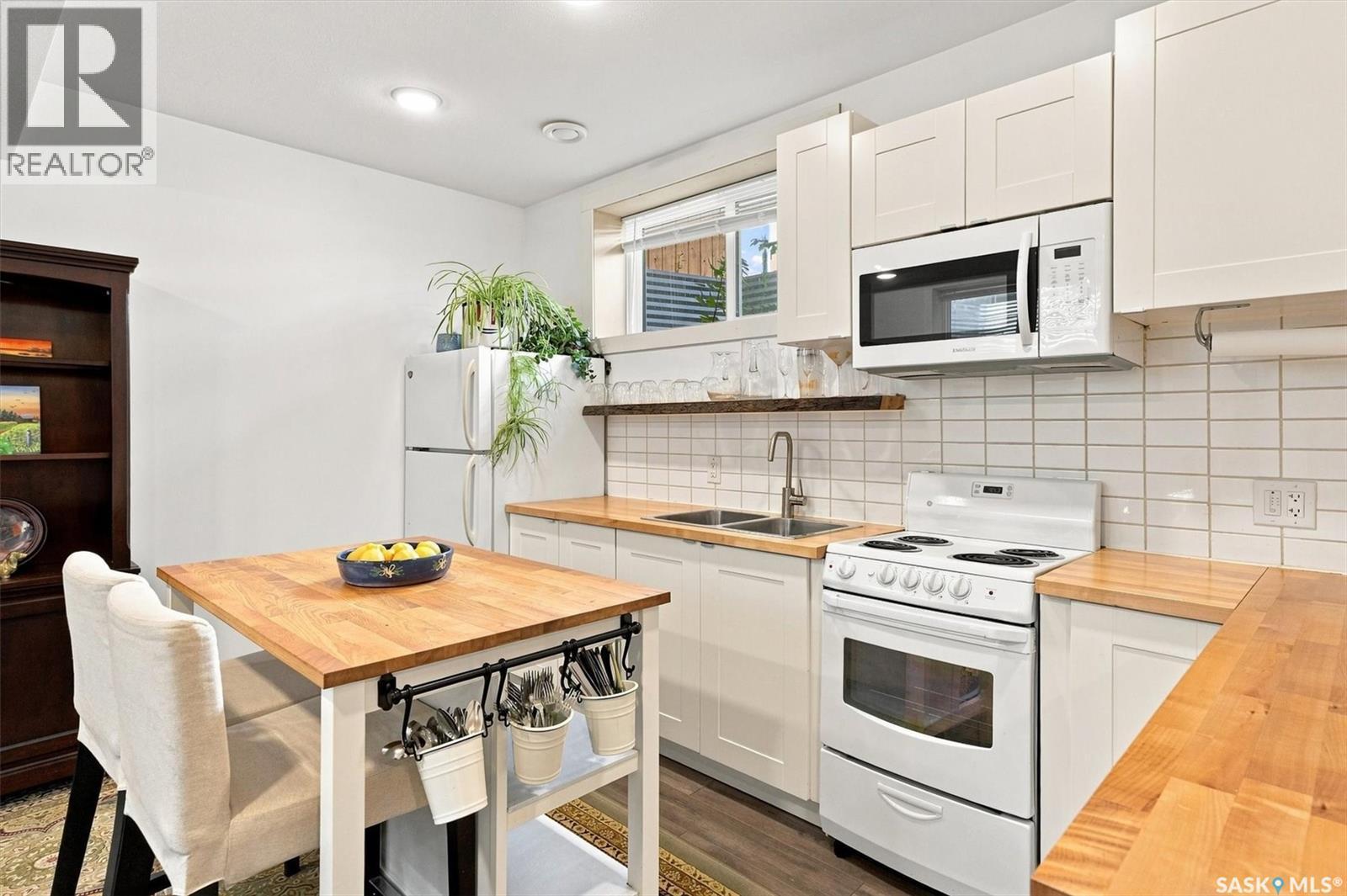 636 Meadows Boulevard, Saskatoon, SK