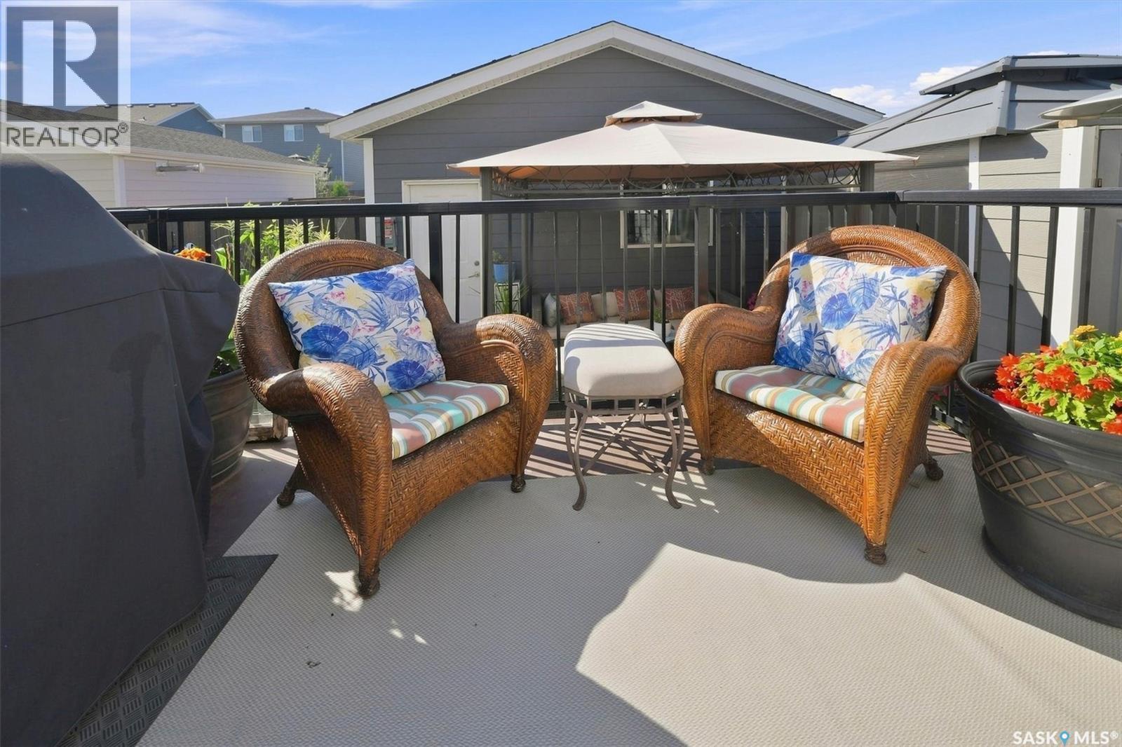 636 Meadows Boulevard, Saskatoon, SK