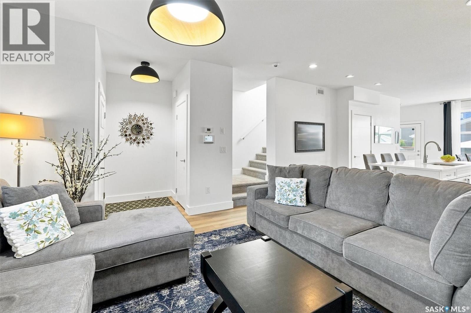 636 Meadows Boulevard, Saskatoon, SK