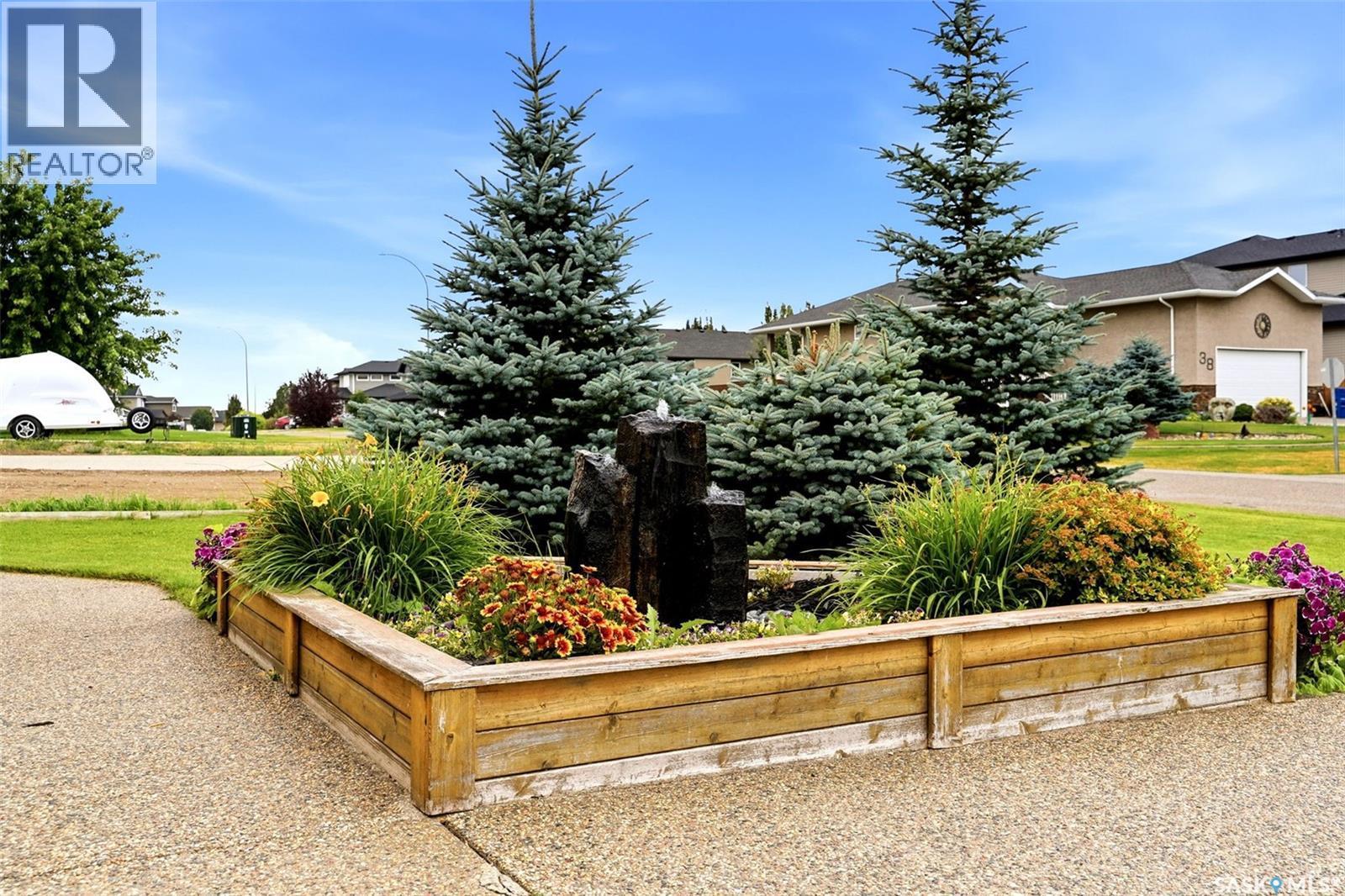 76 Emerald Ridge E, White City, SK
