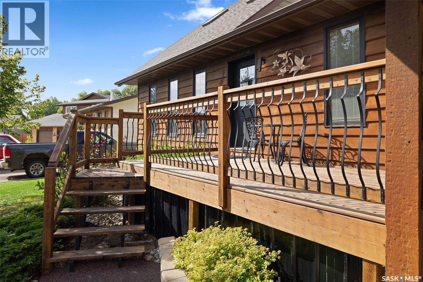 116 Courtside Crescent, Pilot Butte, SK