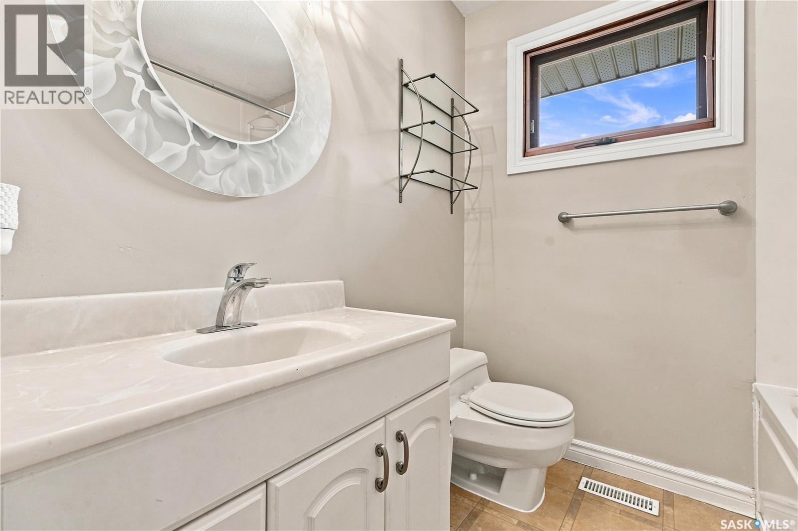 145 Dalgliesh Drive, Regina, SK