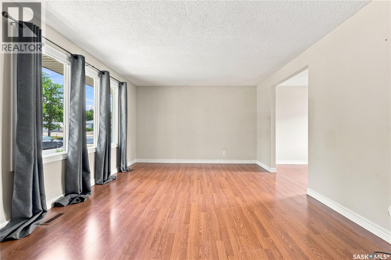 145 Dalgliesh Drive, Regina, SK