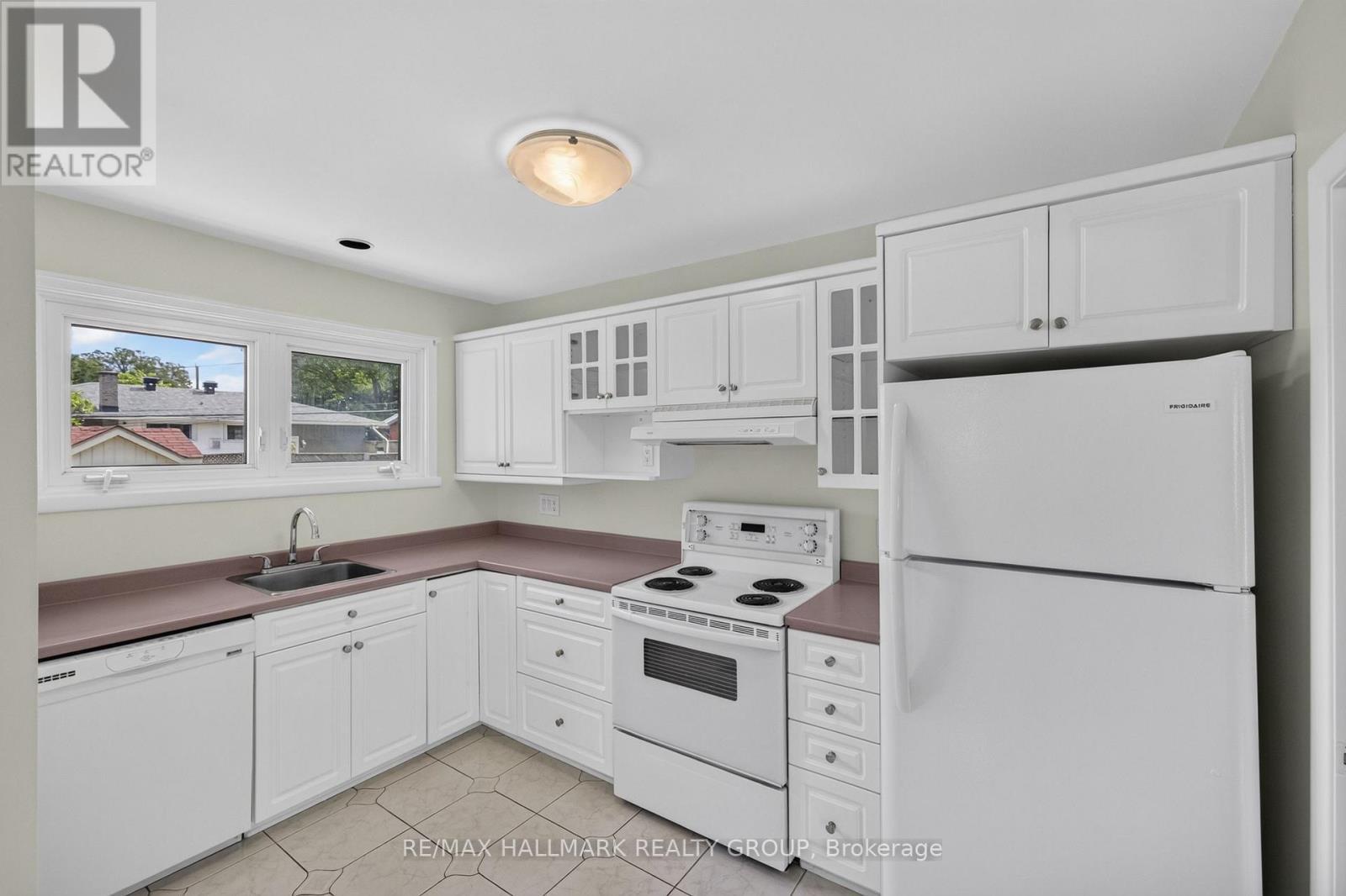 1143 Gateway Road, Ottawa, ON