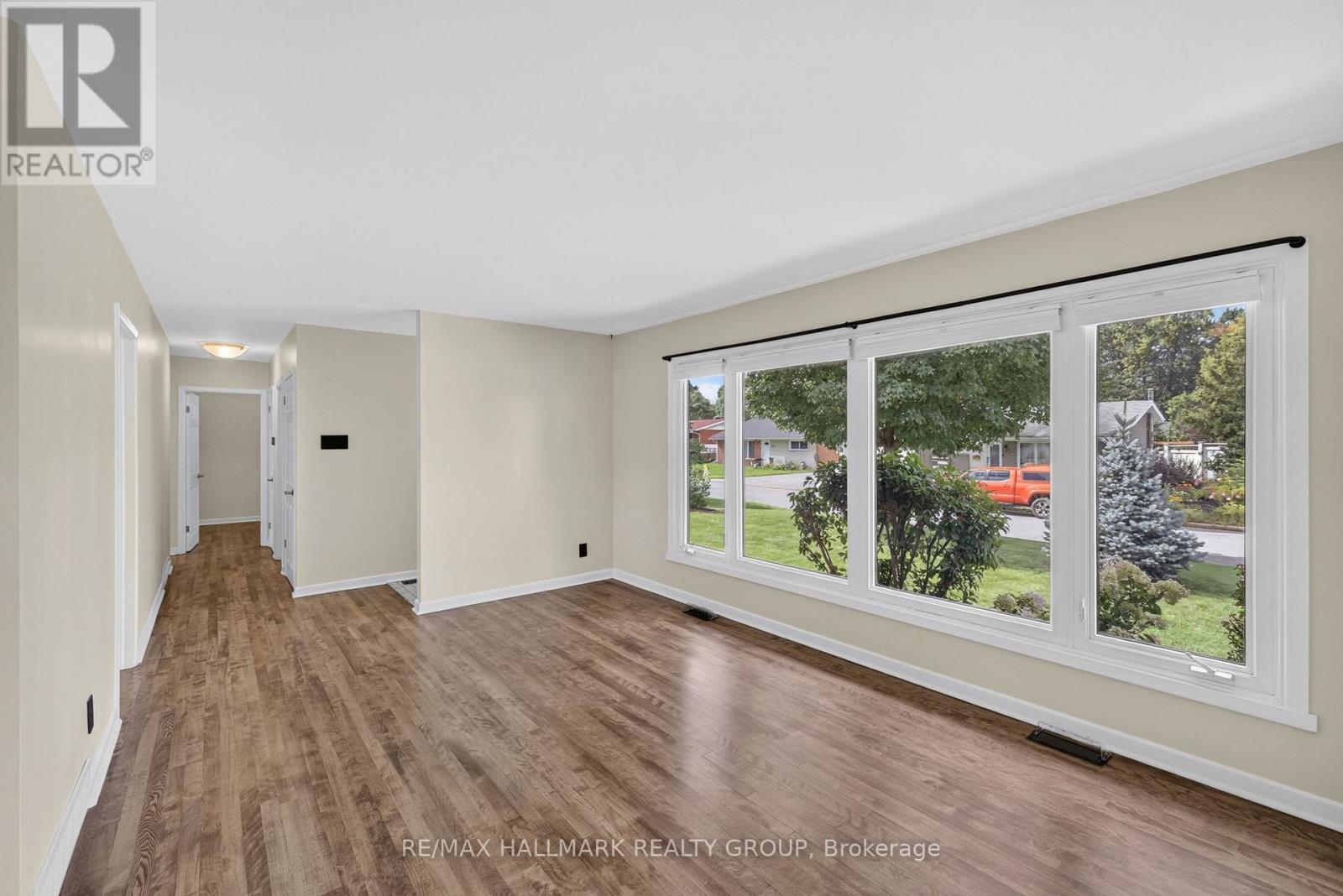 1143 Gateway Road, Ottawa, ON