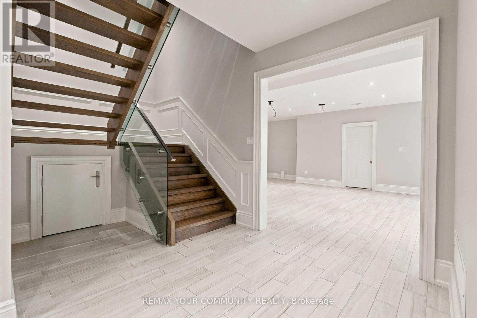 1226 Ogden Avenue, Mississauga, ON