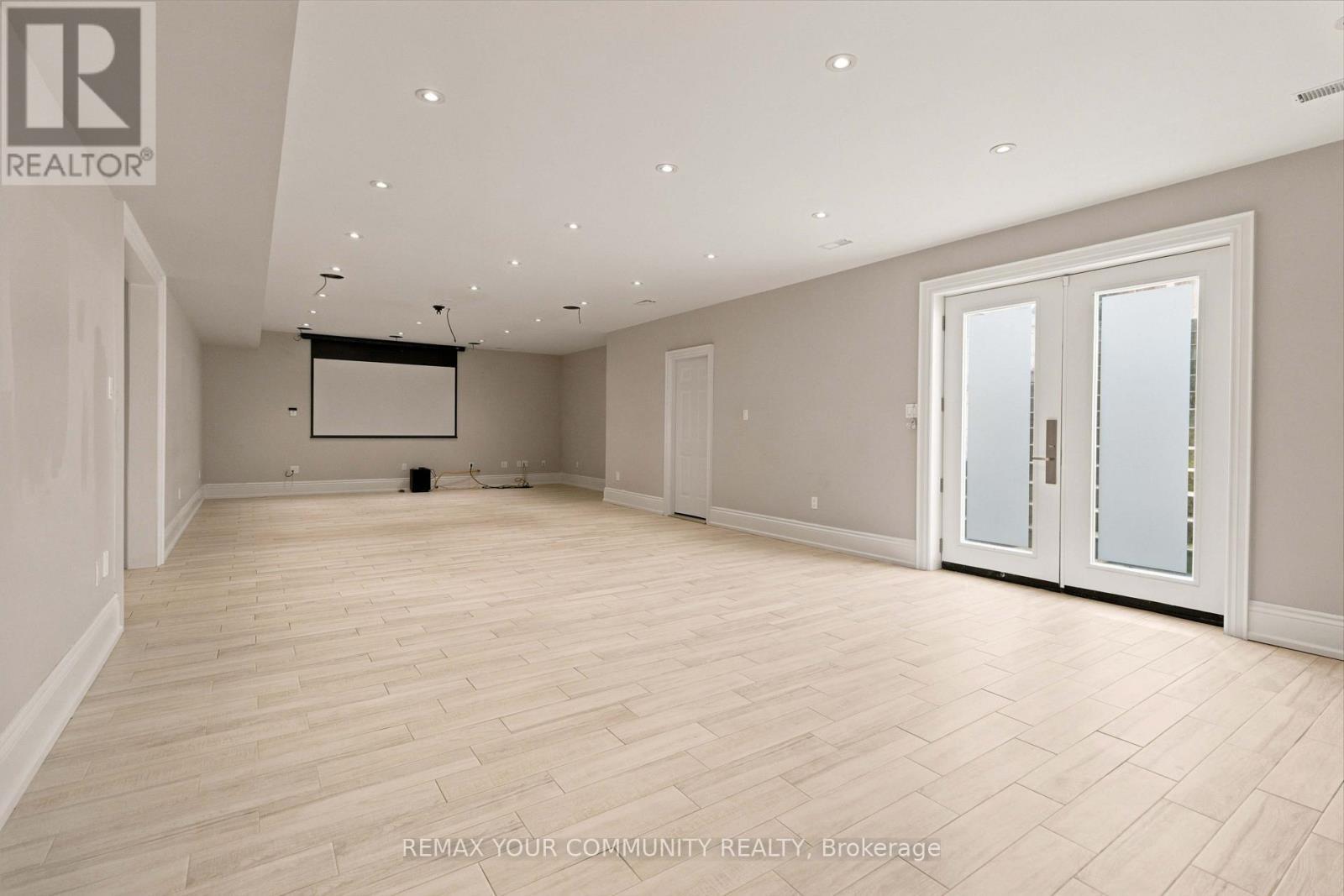 1226 Ogden Avenue, Mississauga, ON