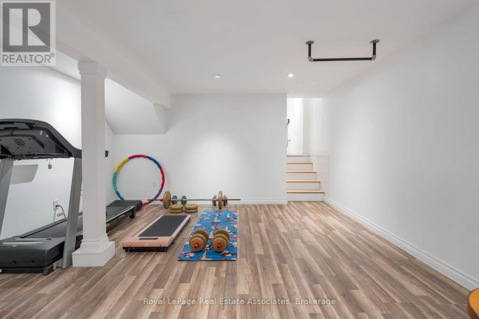 Rec Room - 2727 Bucklepost Crescent, Mississauga, ON
