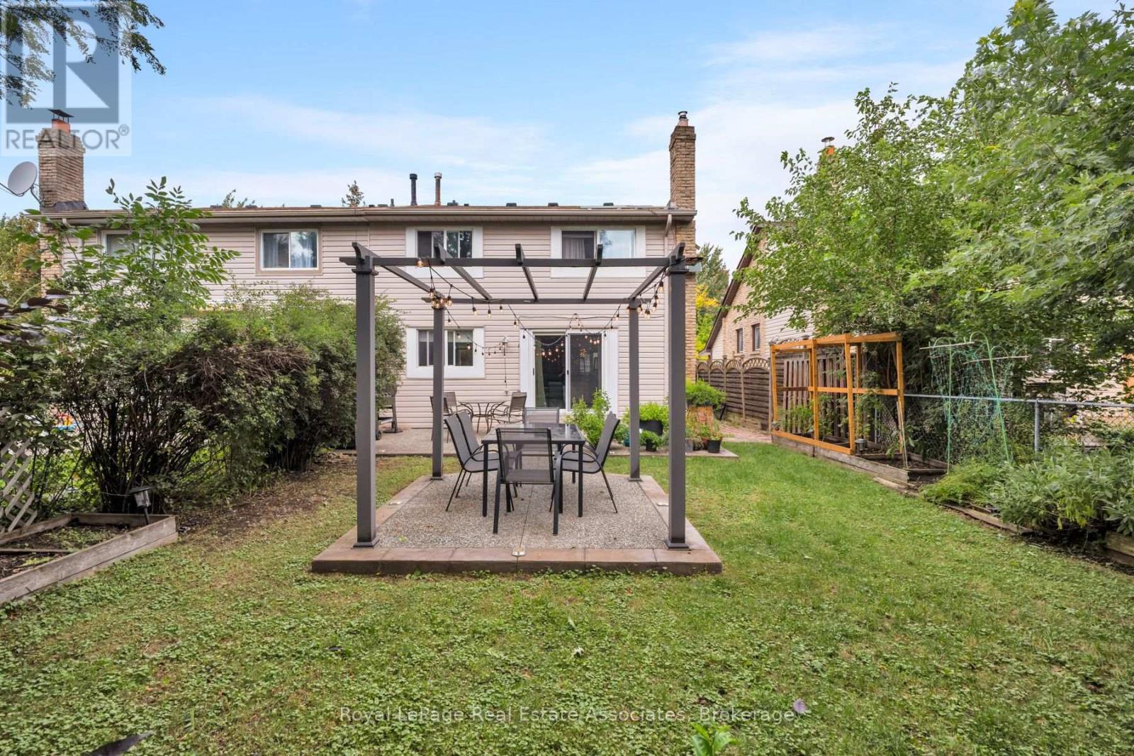 Backyard - 2727 Bucklepost Crescent, Mississauga, ON