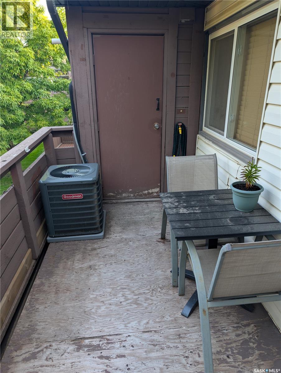 203 445 Pendygrasse Road, Saskatoon, SK