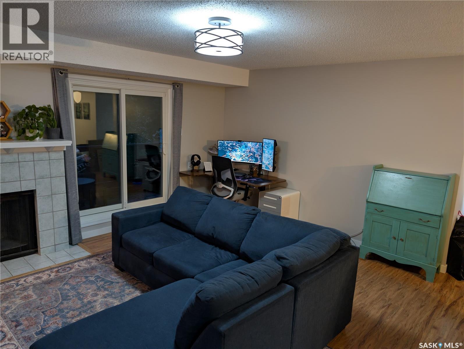 203 445 Pendygrasse Road, Saskatoon, SK