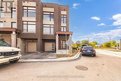 2 QUEENPOST DRIVE Brampton, ON L6Y 6L2