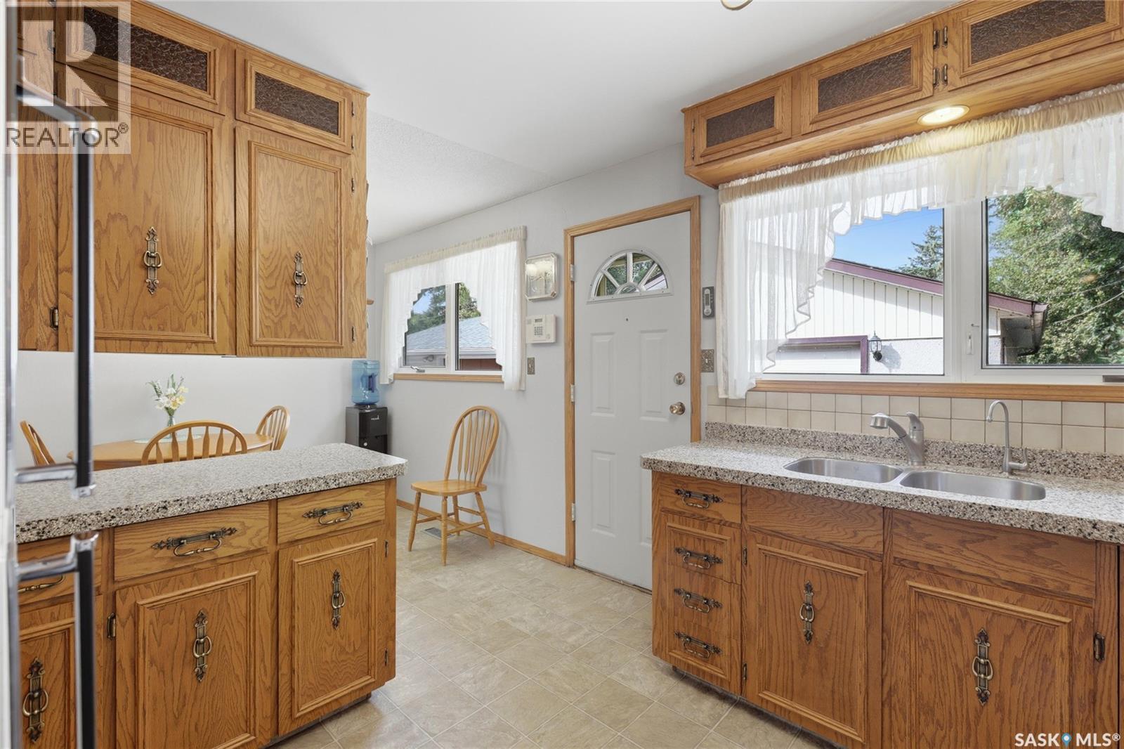 16 Yarnton Crescent, Regina, SK