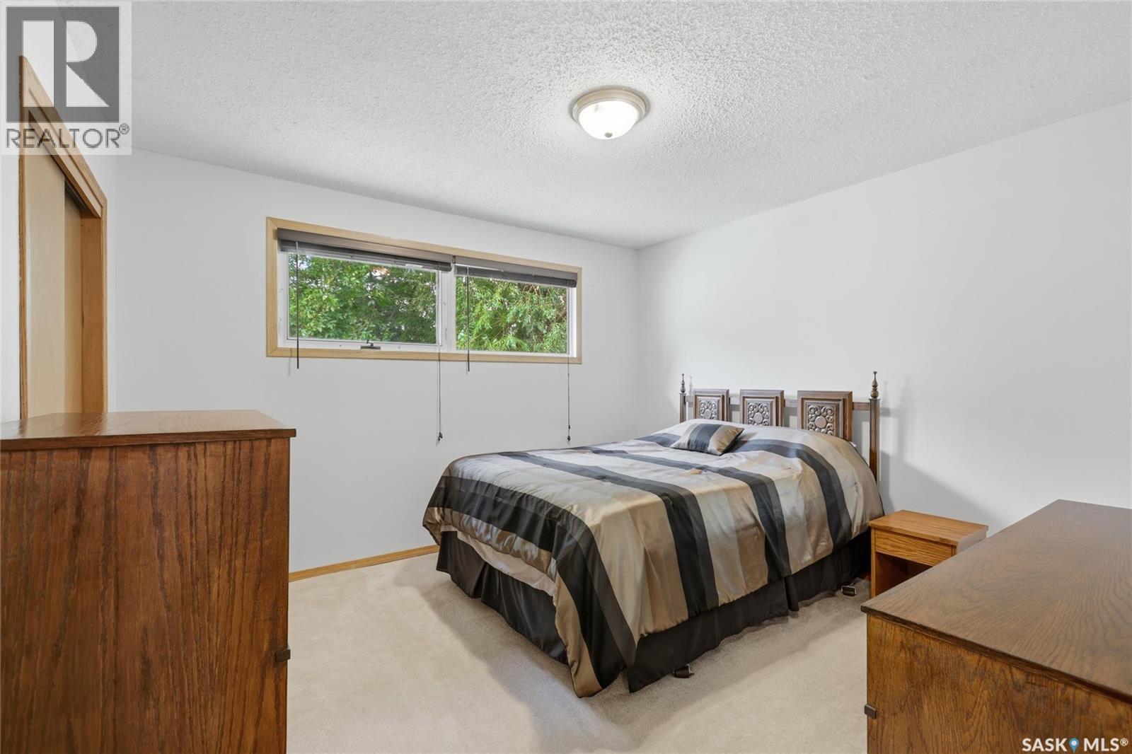 16 Yarnton Crescent, Regina, SK