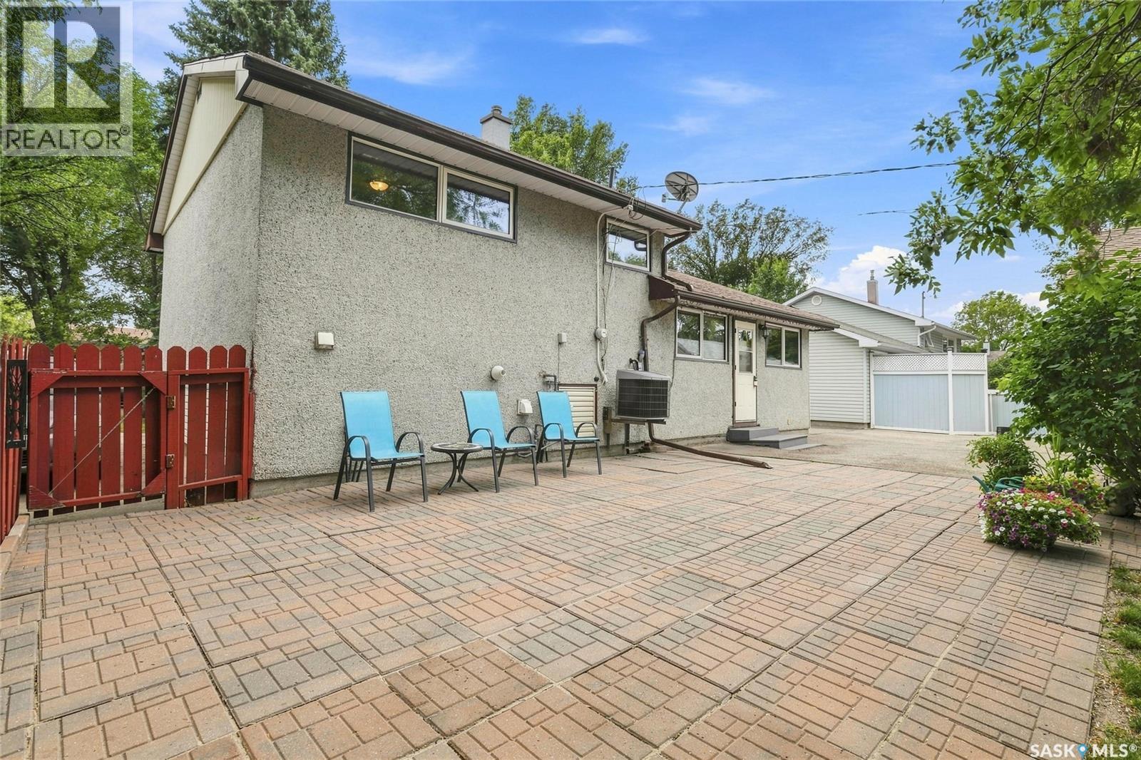 16 Yarnton Crescent, Regina, SK