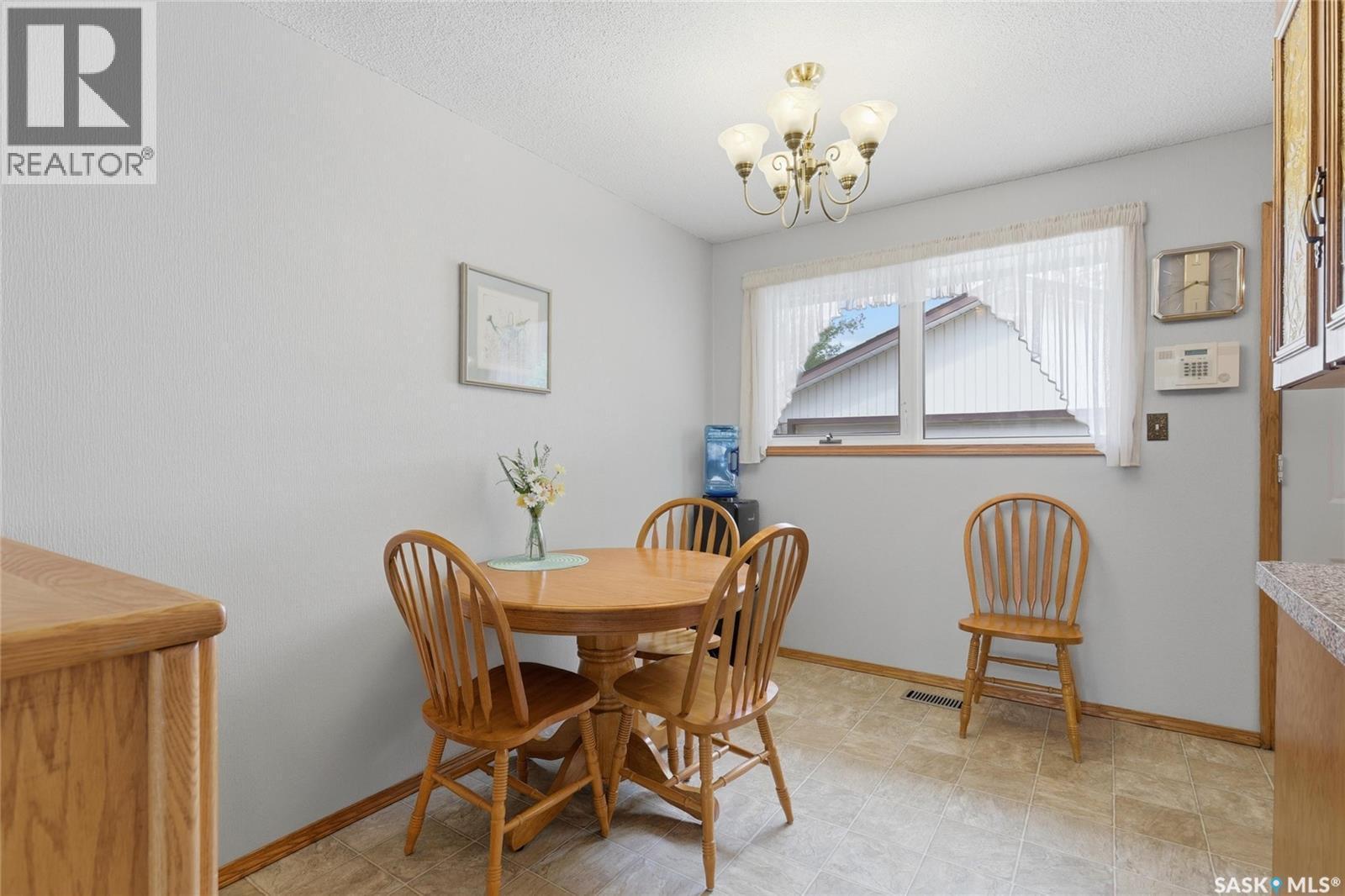 16 Yarnton Crescent, Regina, SK