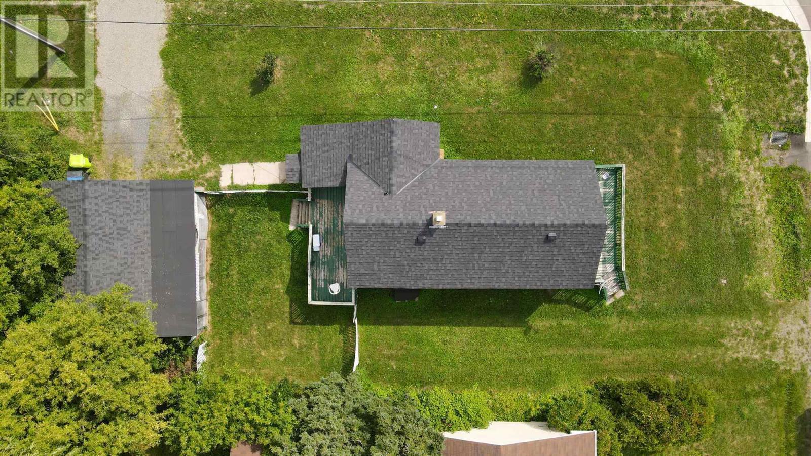 16 Stevens St, Sault Ste. Marie, ON