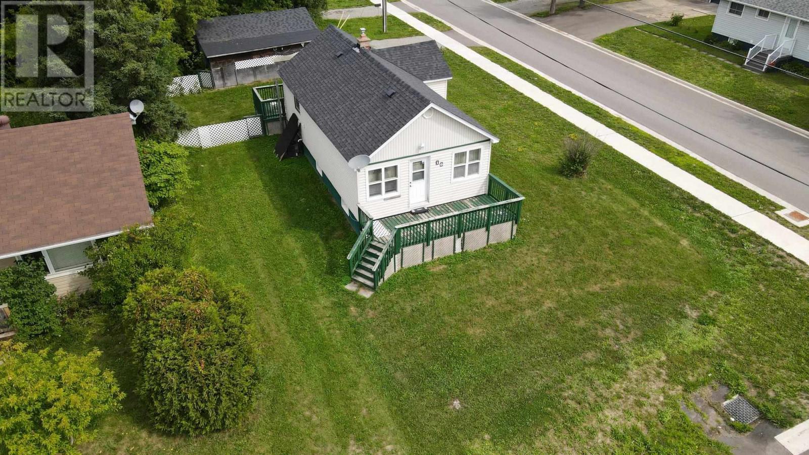 16 Stevens St, Sault Ste. Marie, ON