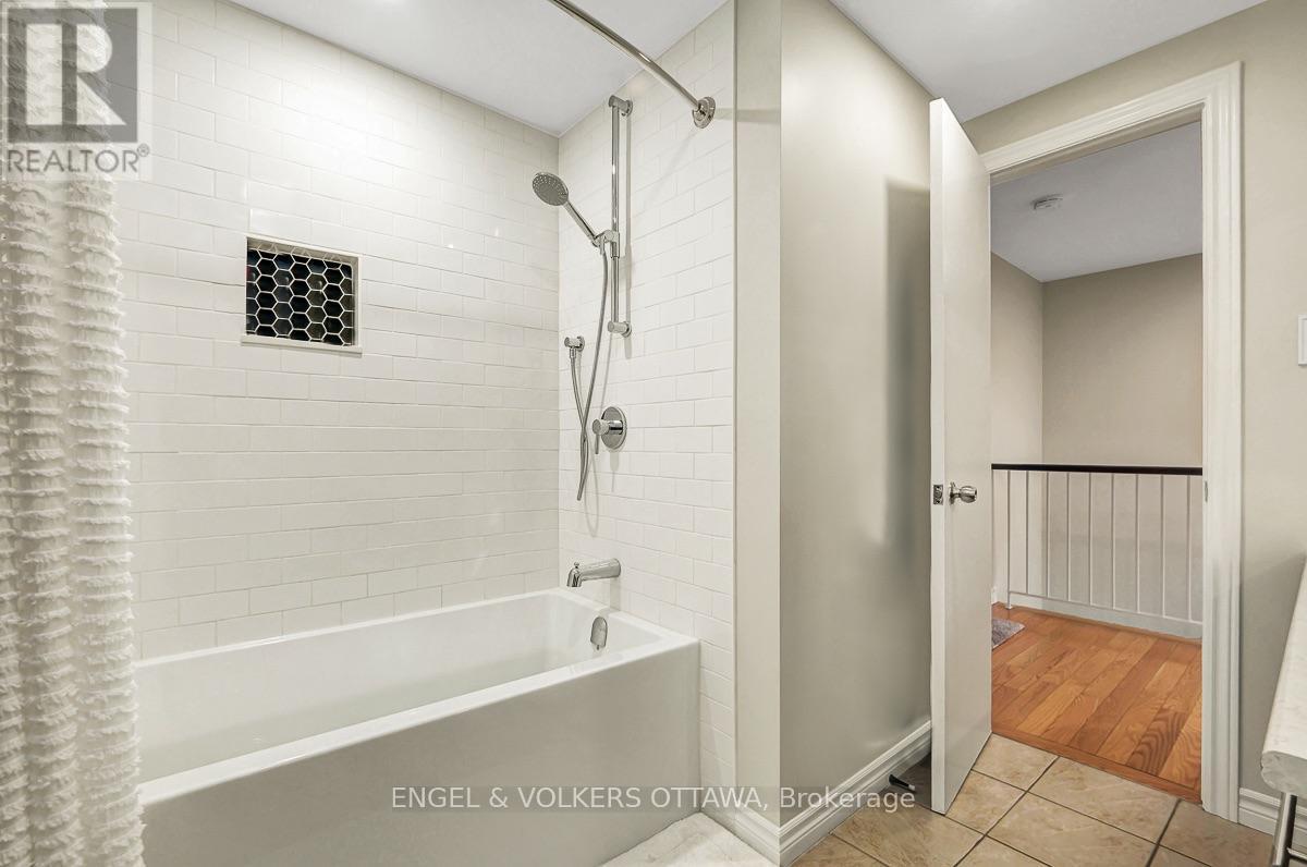 381 Verdon Private, Ottawa, ON