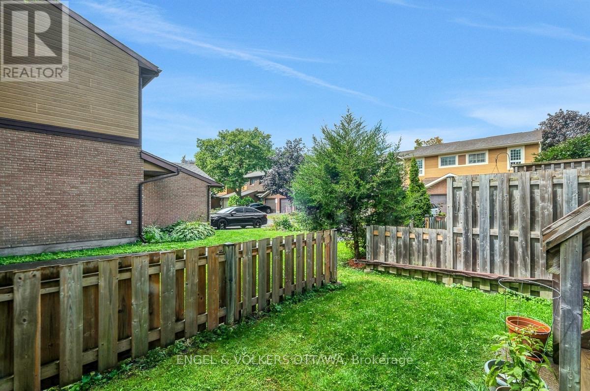 381 Verdon Private, Ottawa, ON