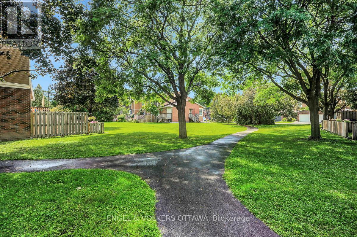 381 Verdon Private, Ottawa, ON