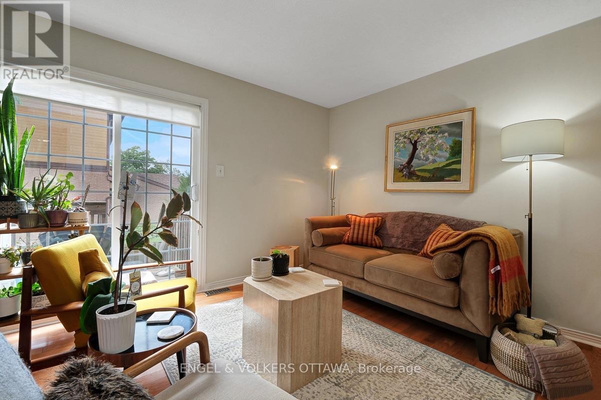 381 Verdon Private, Ottawa, ON
