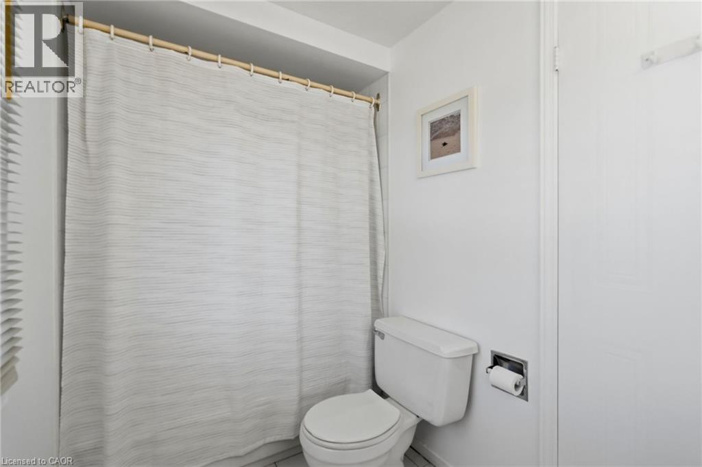 2055 Hunters Wood Drive, Burlington, ON
